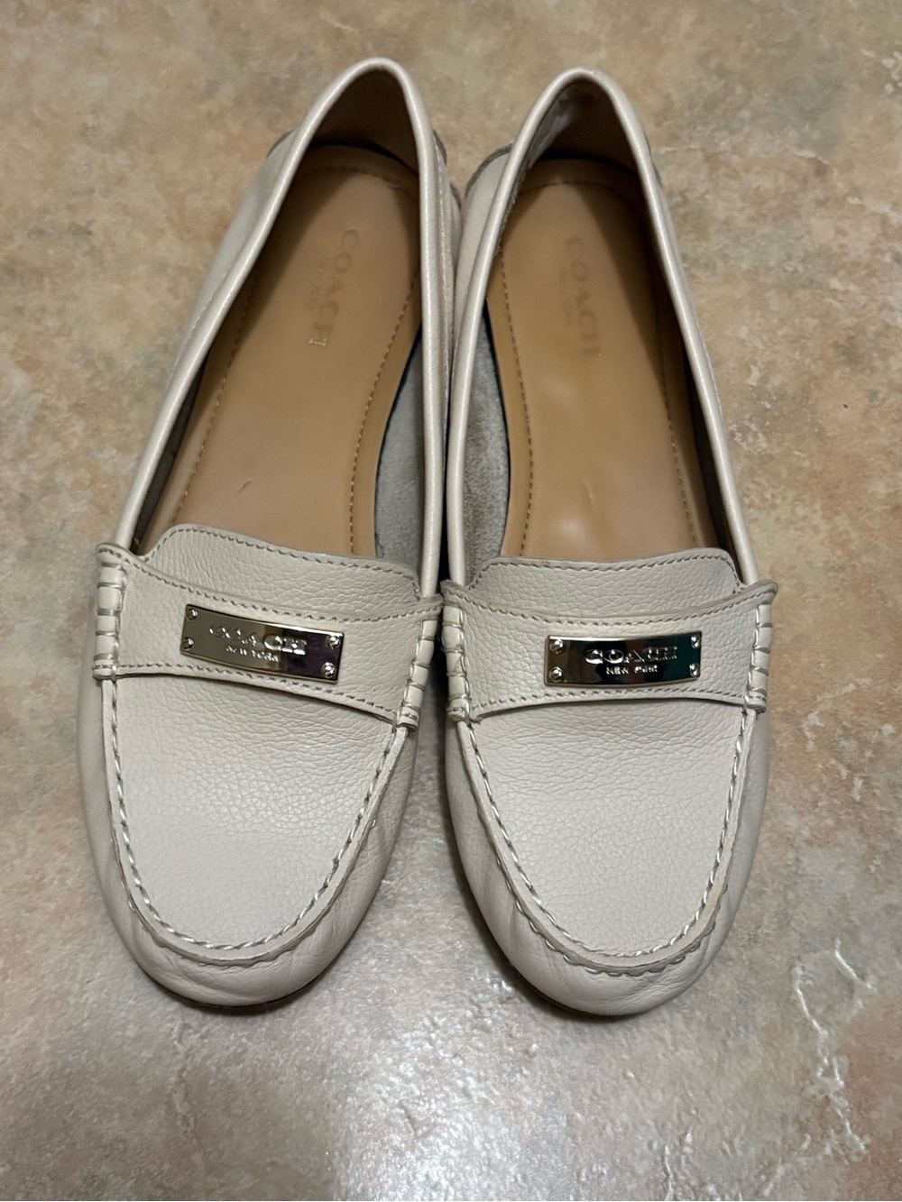 Coach Women’s Ivory/Beige Leather Driving Loafers